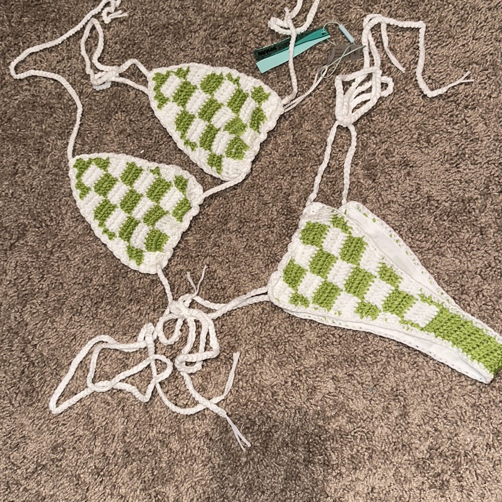 Fashion Nova Bikini Crochet Bikini Green & White Bath… Gem